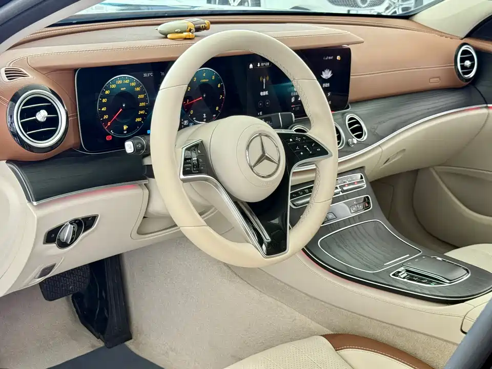 Mercedes-Benz E-class Mercedes-Benz E-class