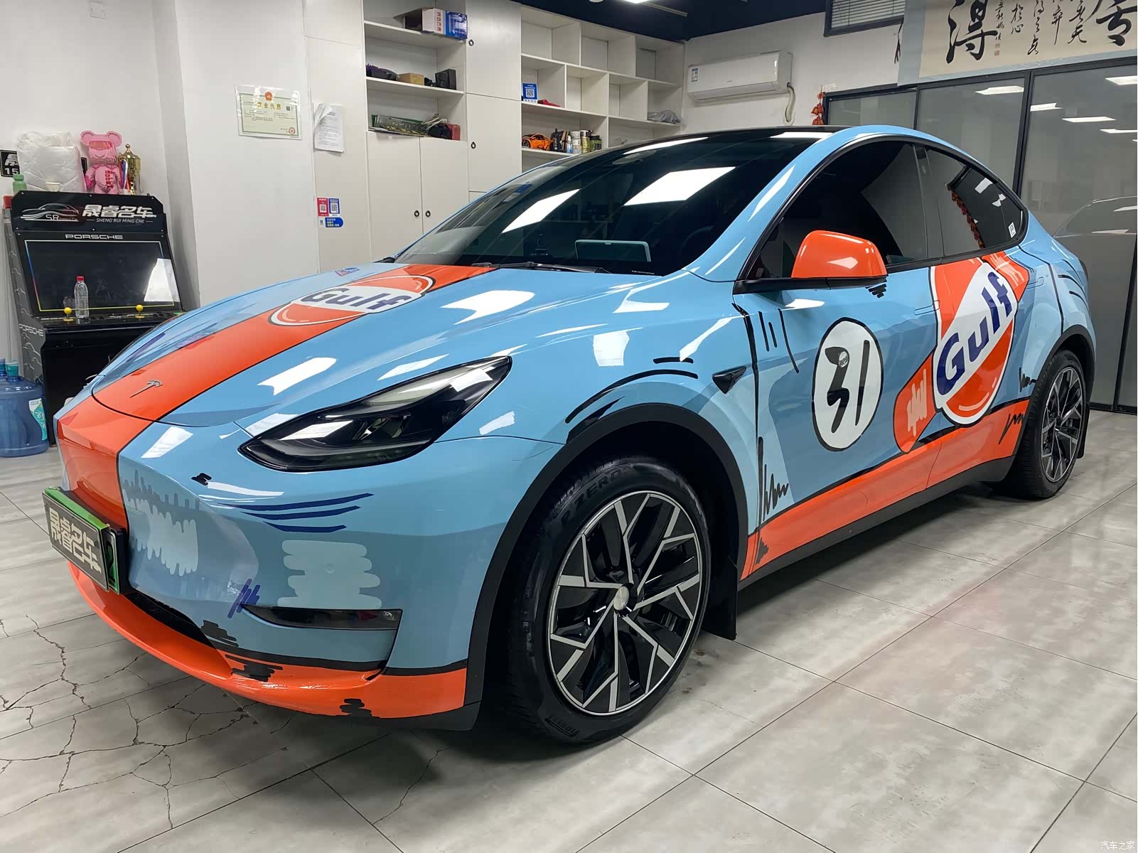 Tesla Model Y, 2021 1