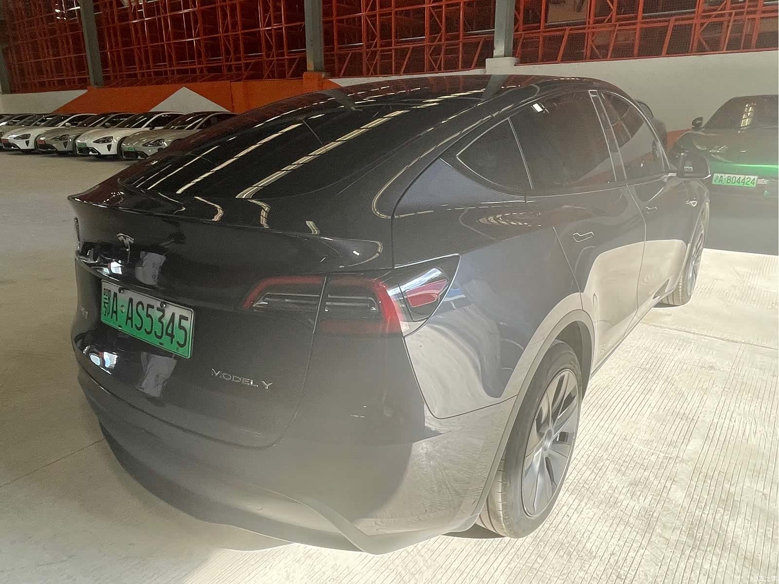 Tesla Model Y, 2024 7
