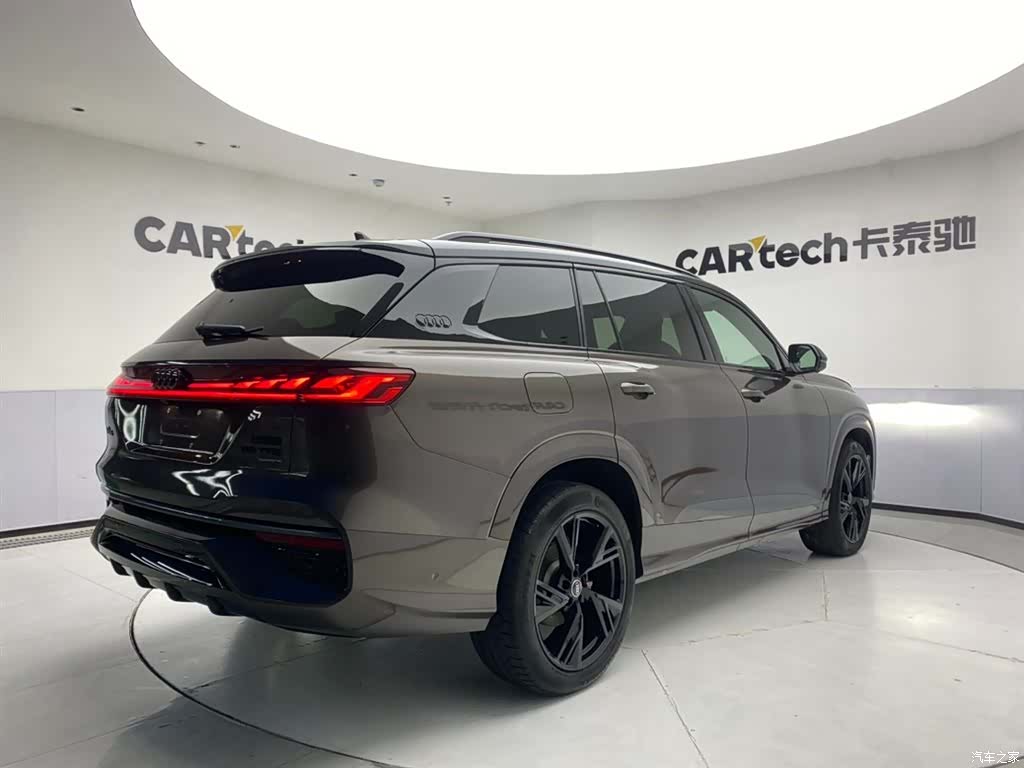 Audi Q6, 2022 все фото