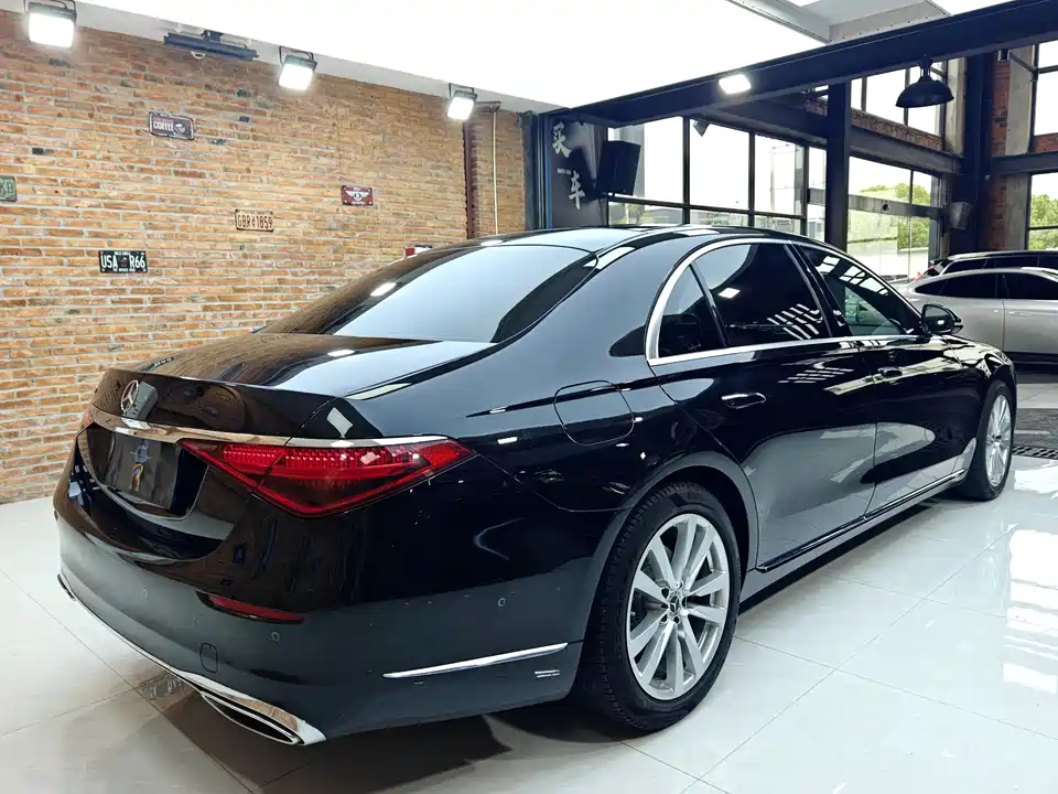 Mercedes-Benz S-class