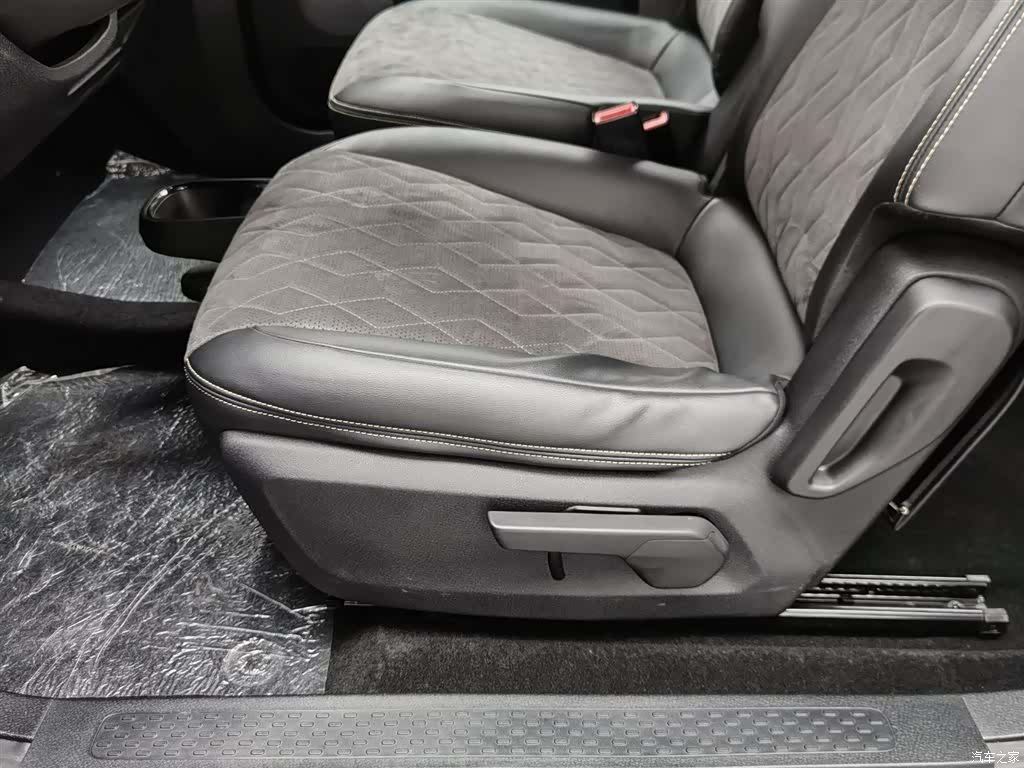Wuling KiWi, 2024 20