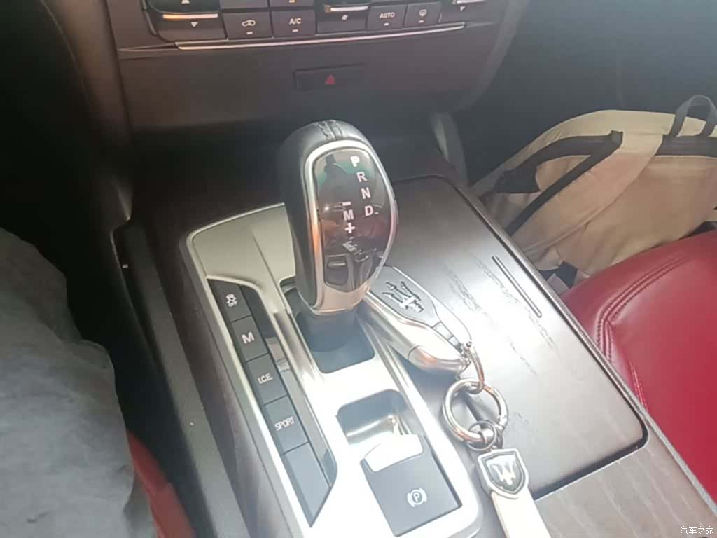 Maserati Ghibli, 2016 14