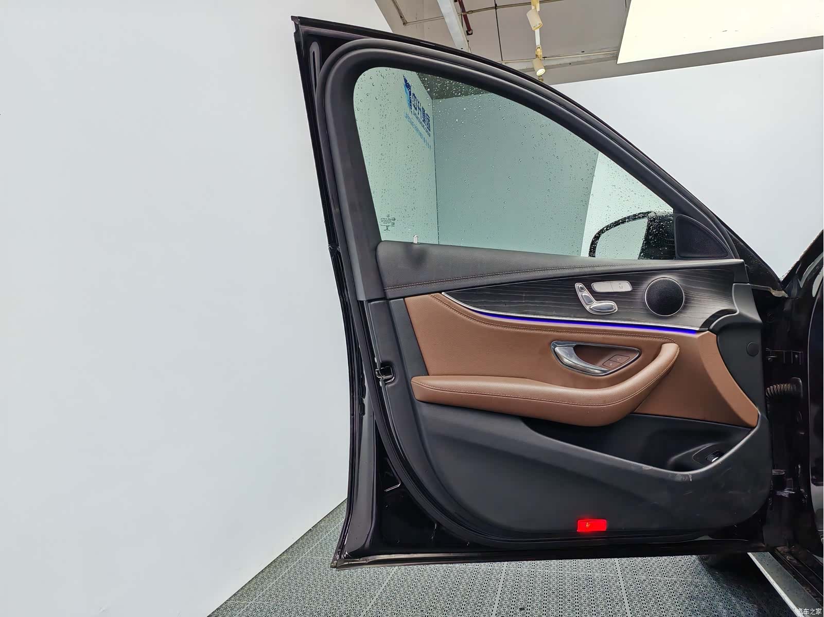 Mercedes-Benz E-Class, 2021 13