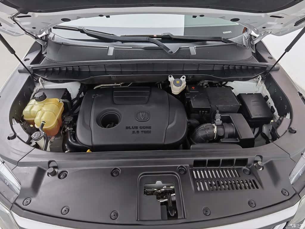 Changan CS95, 2019 6