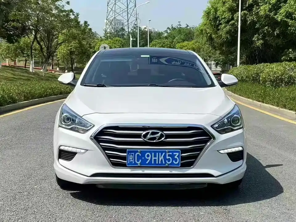 Hyundai Name picture