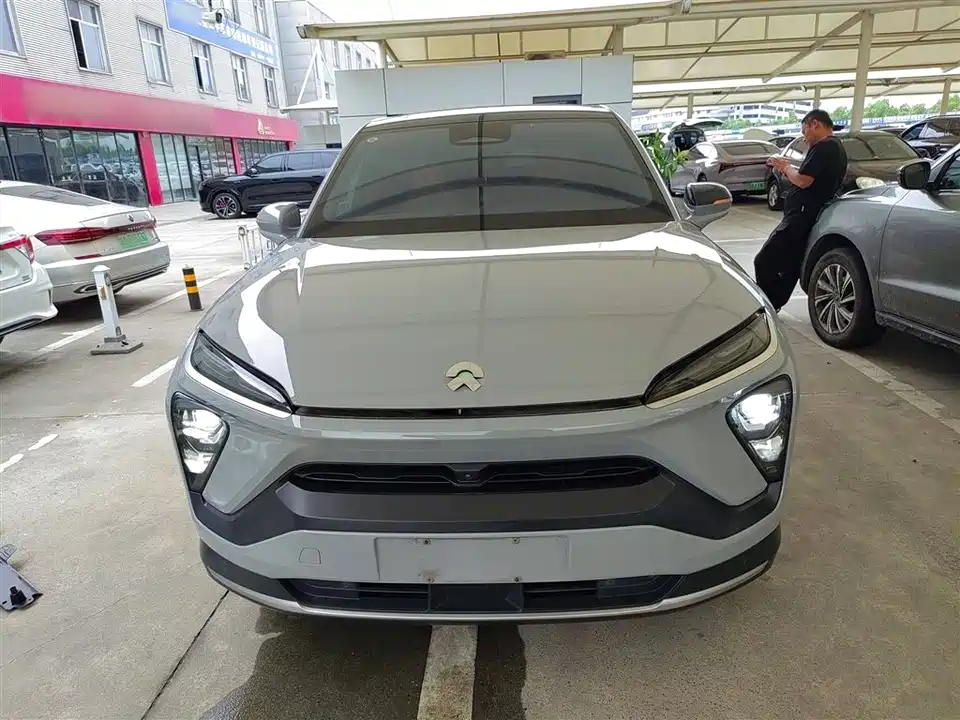NIO EC6