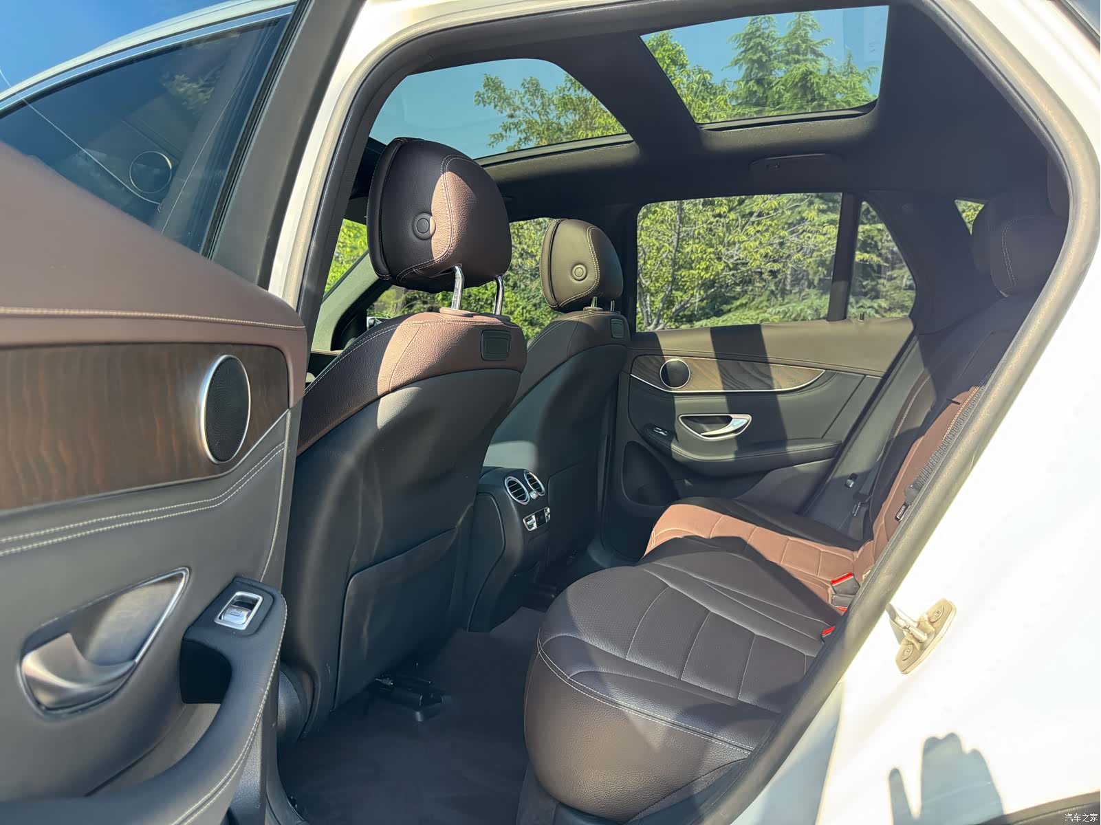 Mercedes-Benz GLC, 2016 12
