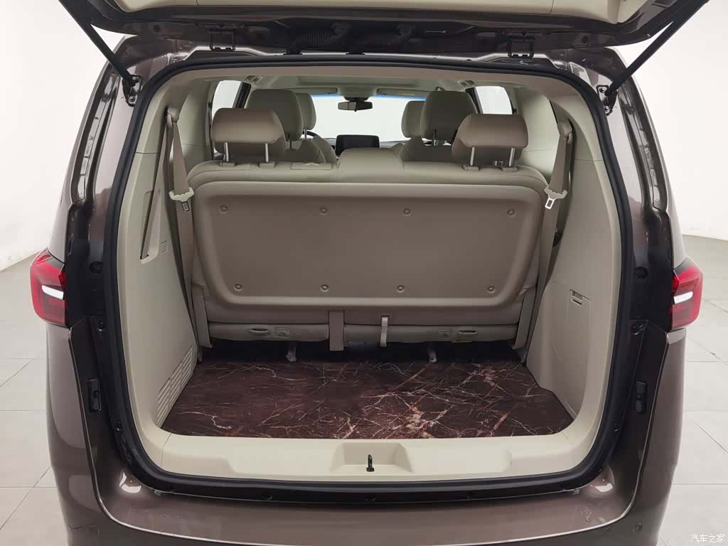 Buick GL8, 2024 16