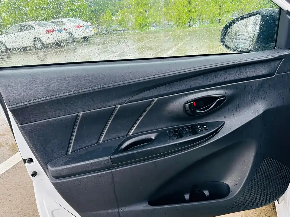 Toyota YARiS L Zhixuan