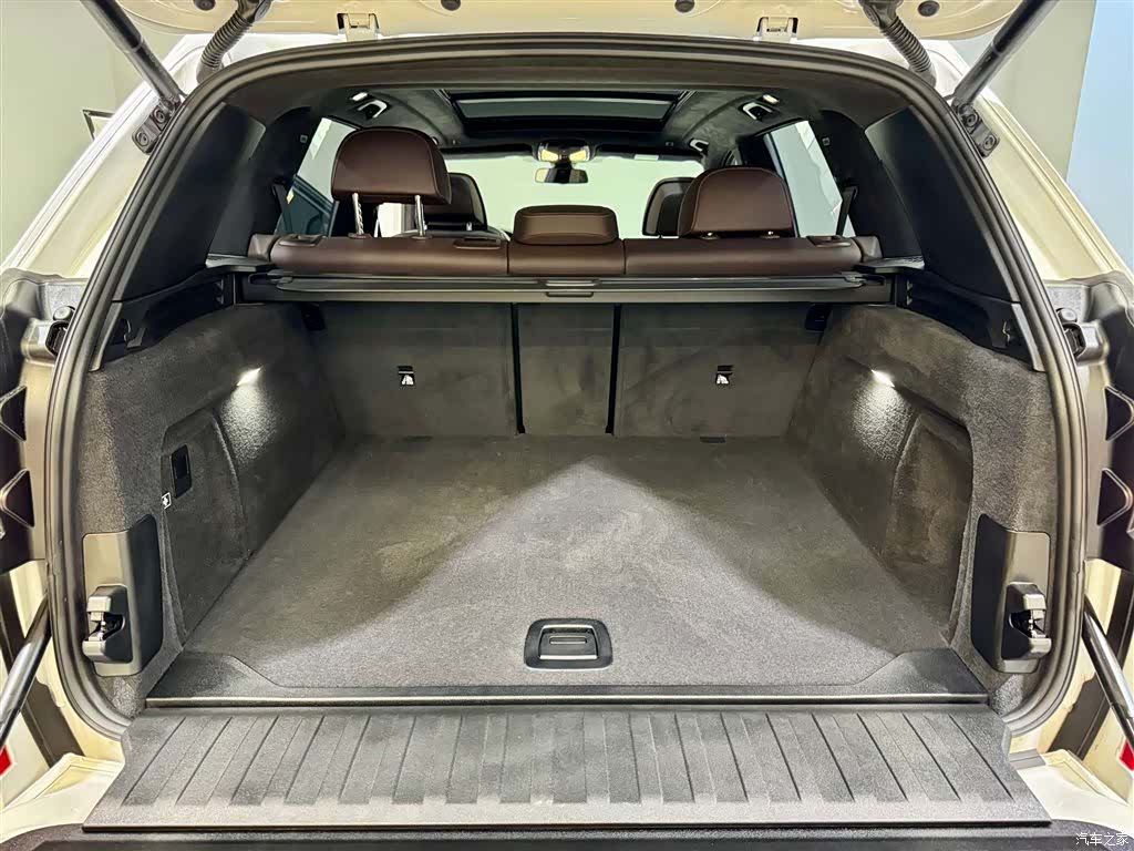 BMW X5, 2023 4
