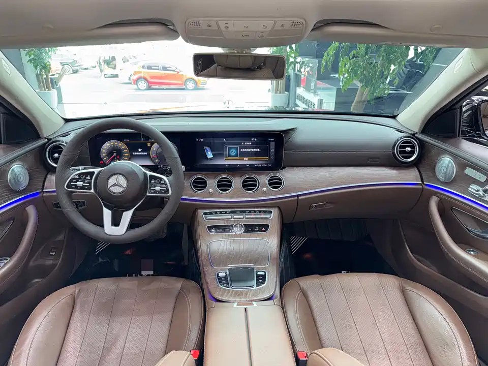 Mercedes-Benz E-class Mercedes-Benz E-class