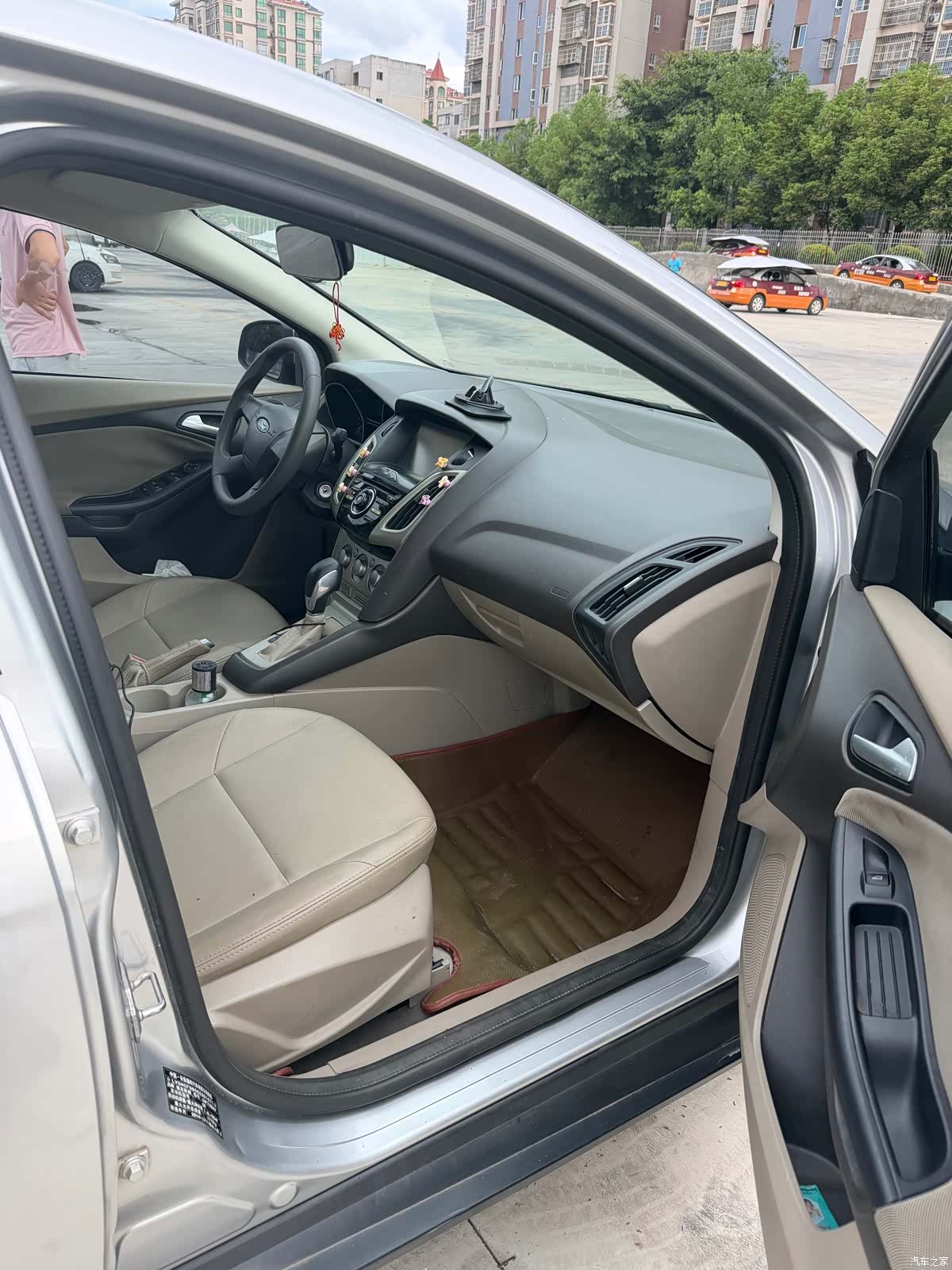 Ford Focus, 2015 6