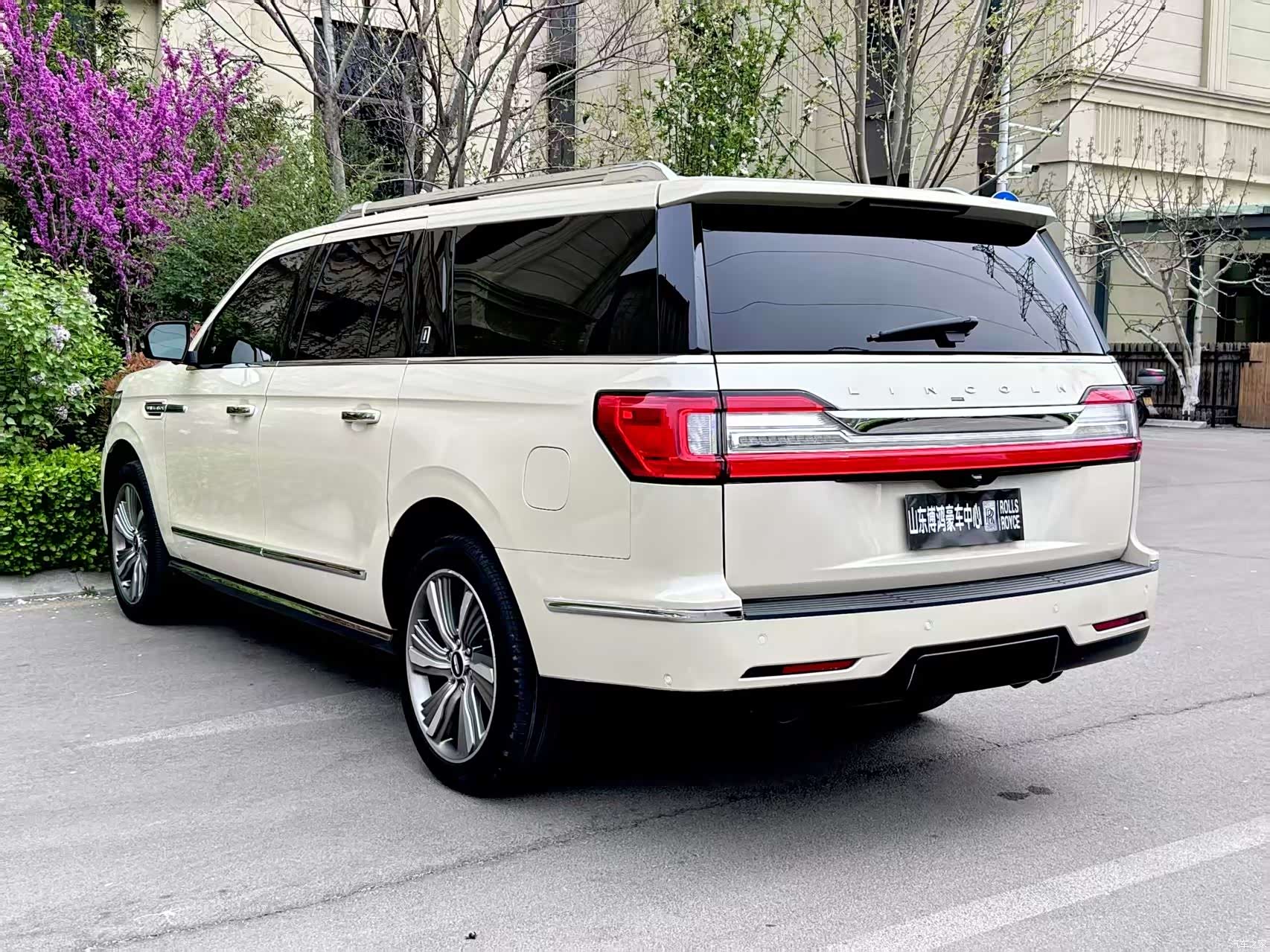 Lincoln Navigator, 2019 18