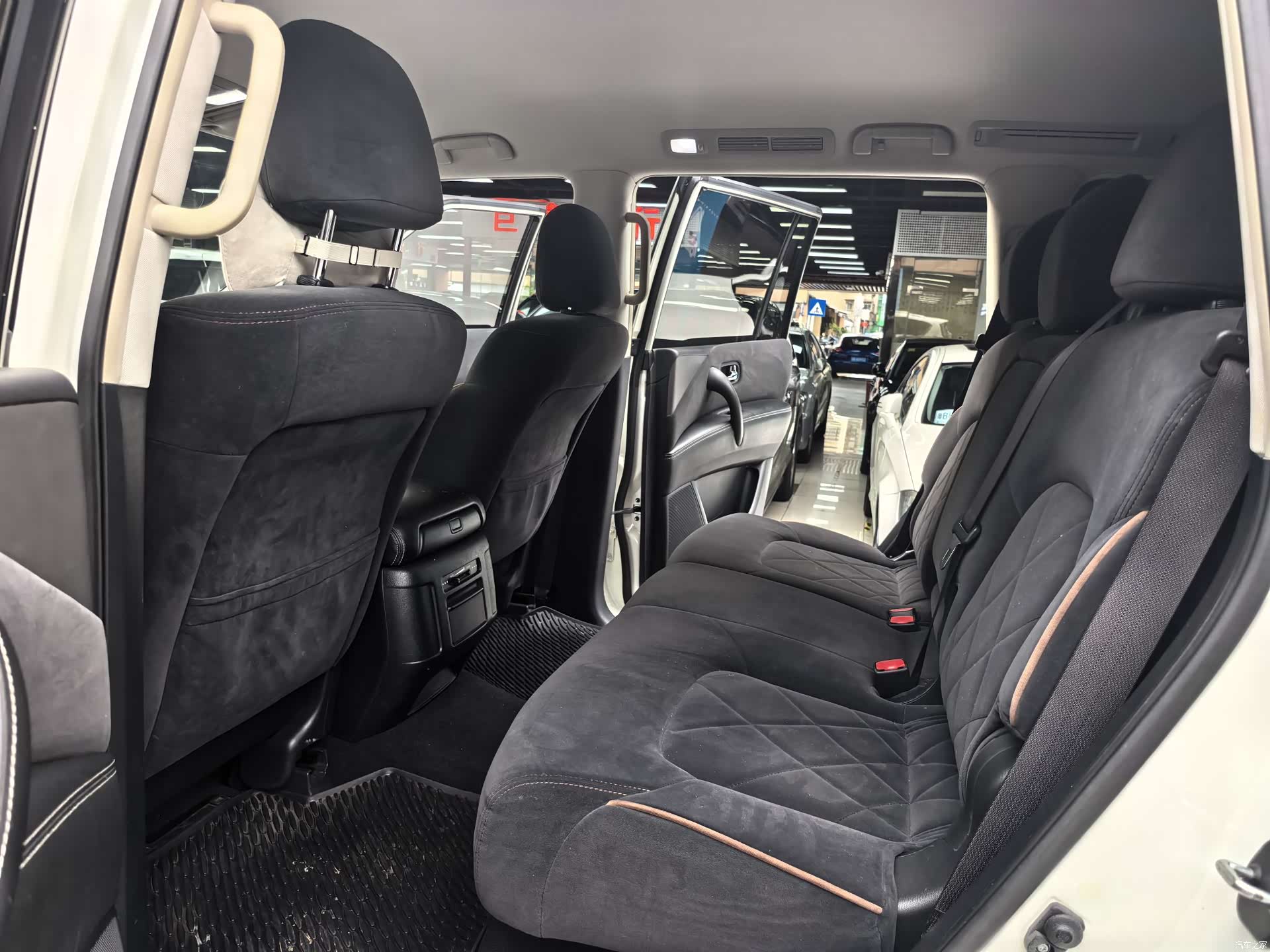 Nissan Patrol, 2018 10