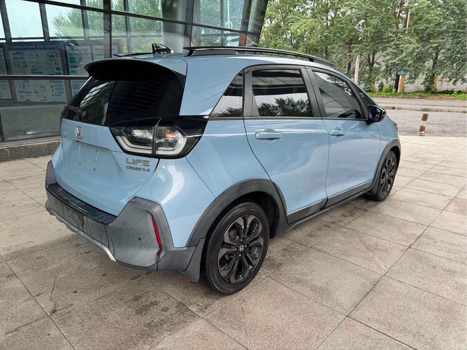 Honda Life, 2021 все фото
