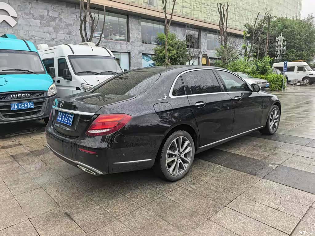 Mercedes-Benz E-Class, 2018 4