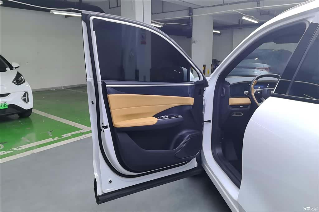 Geely Galaxy L7, 2024 6