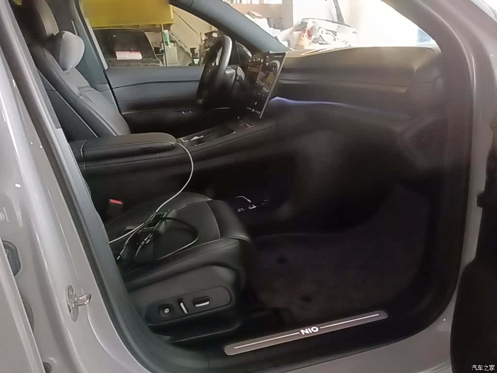 NIO ES6, 2023 25