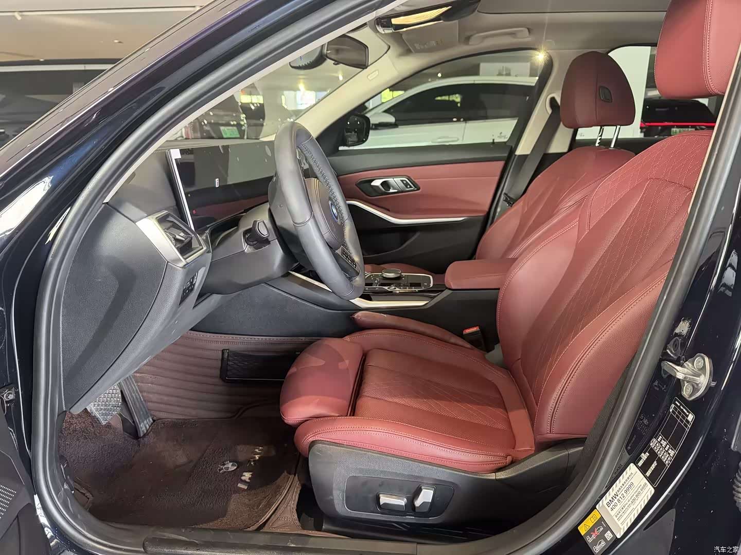 BMW i3, 2023 все фото