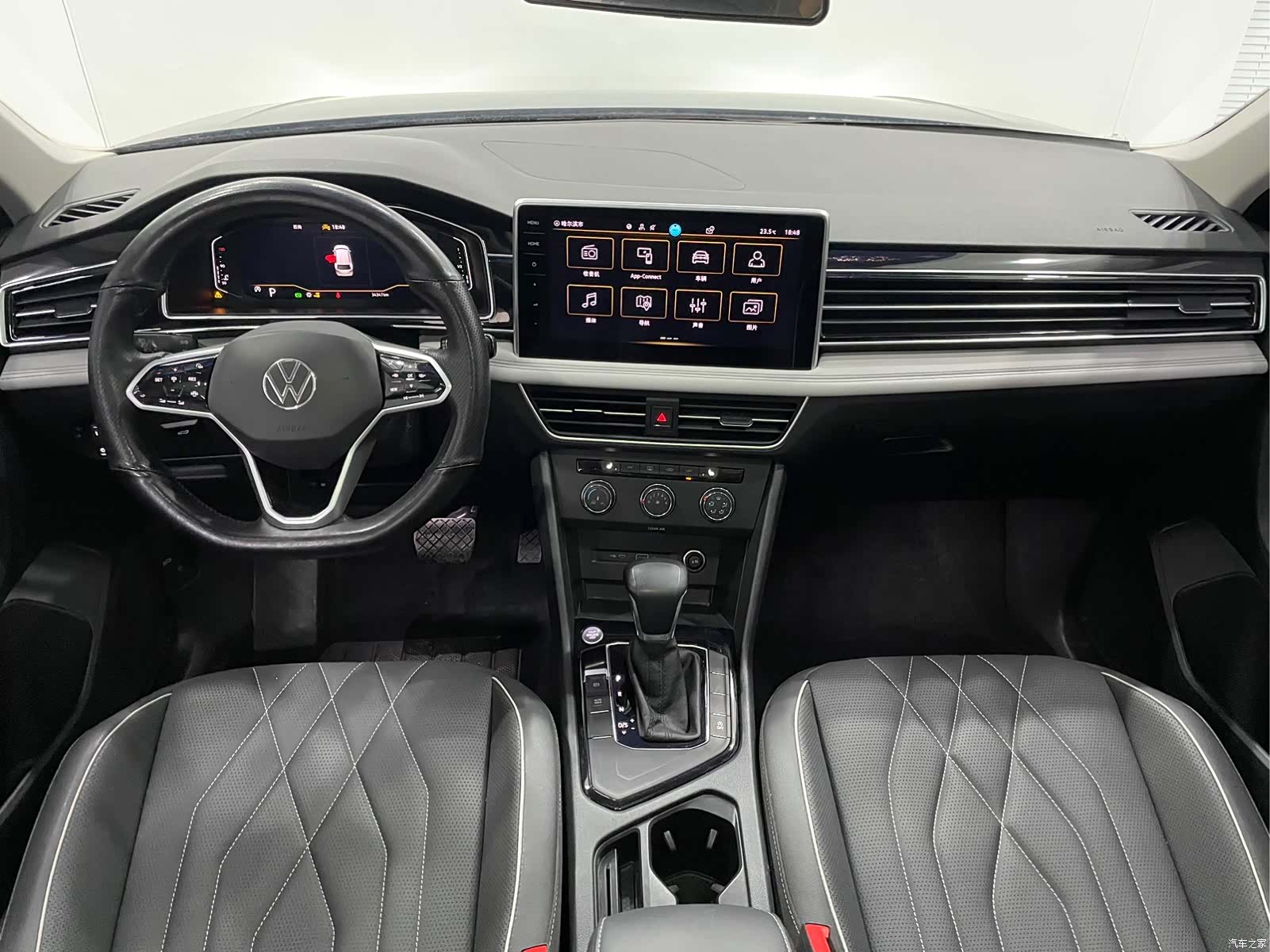 Volkswagen Tiguan L, 2023 6