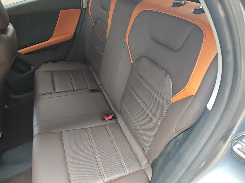 BYD E2, 2022 17