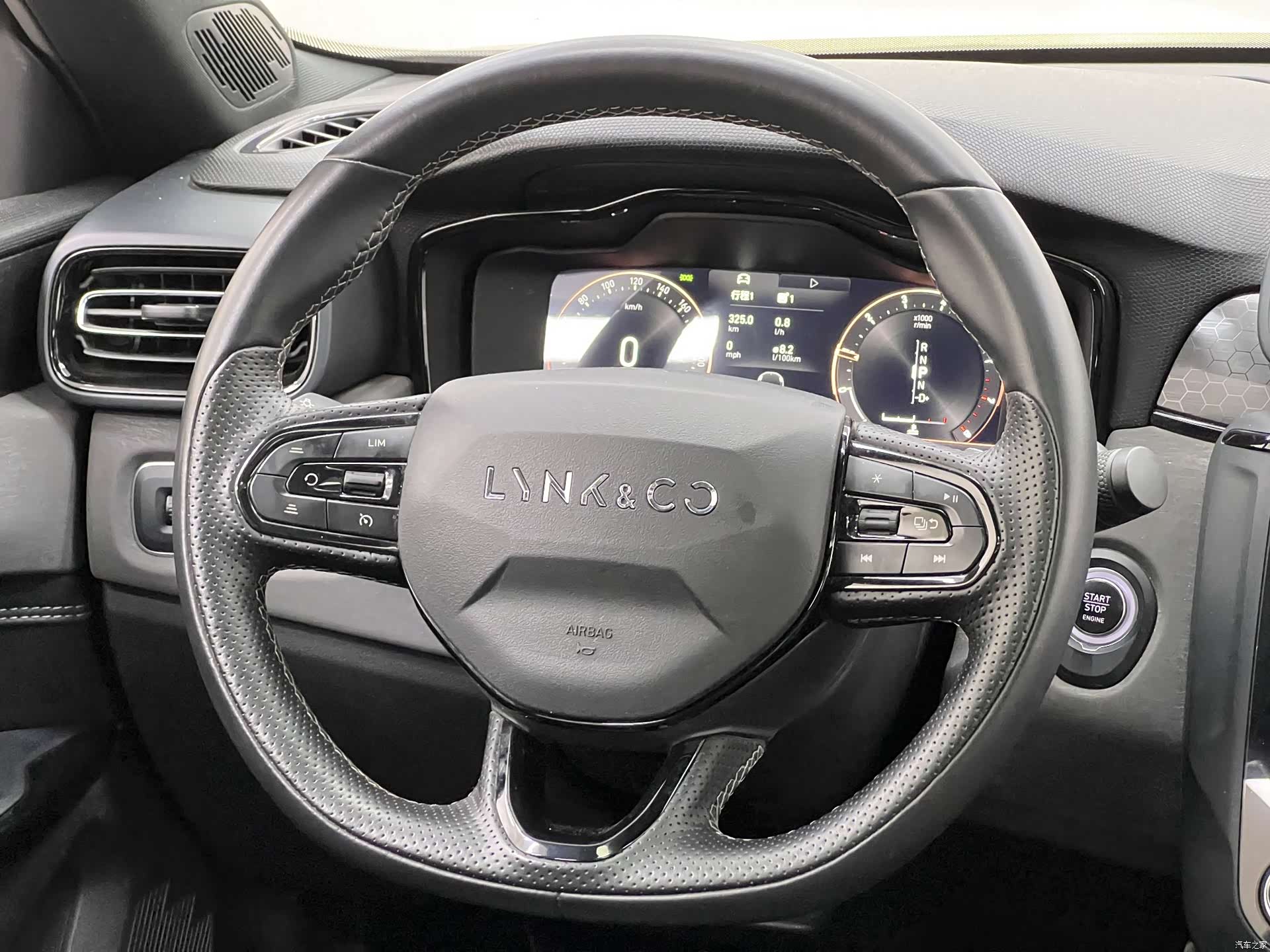 Lynk & Co 02, 2022 28