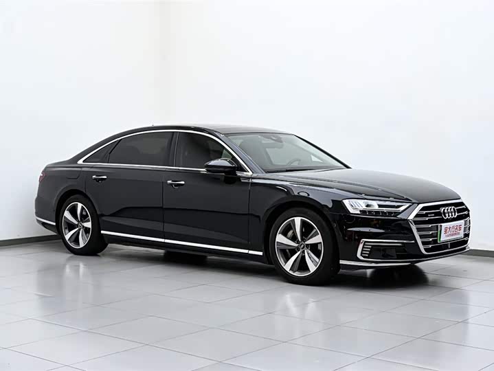 Audi A8 xin neng yuan 2022 A8 L 60 TFSIe quattro dian cang ban