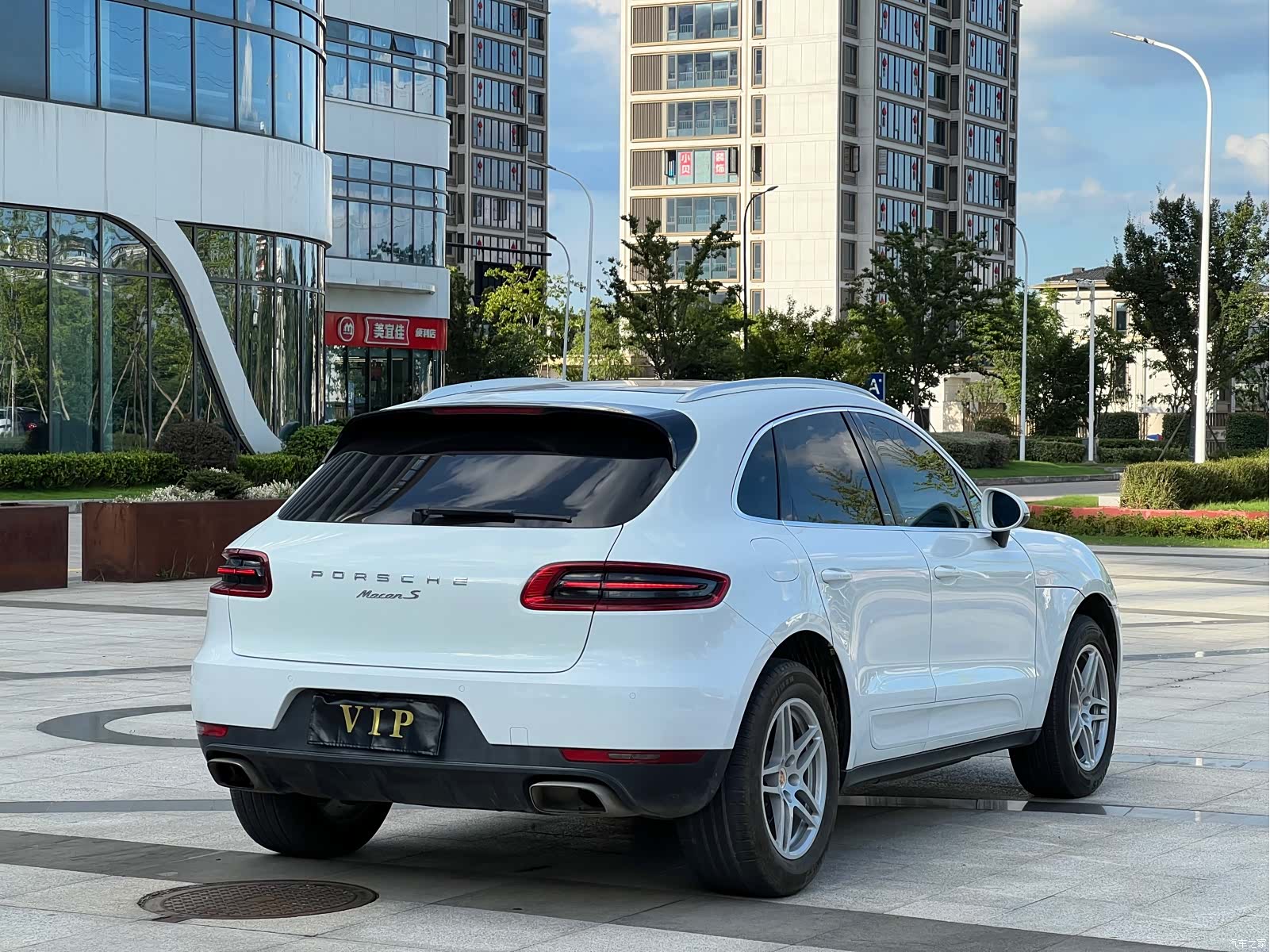 Porsche Macan, 2017 все фото