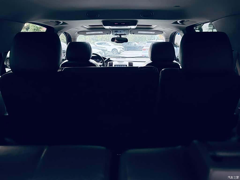 Cadillac Escalade, 2010 20