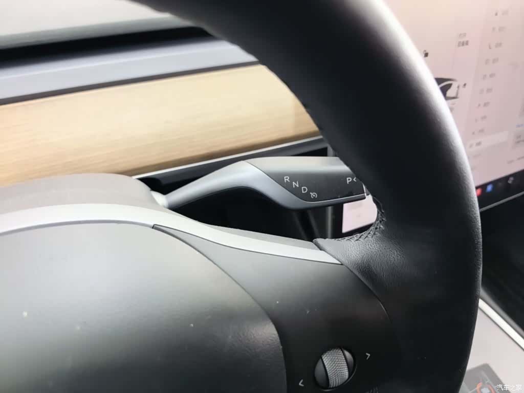 Tesla Model 3, 2022 14