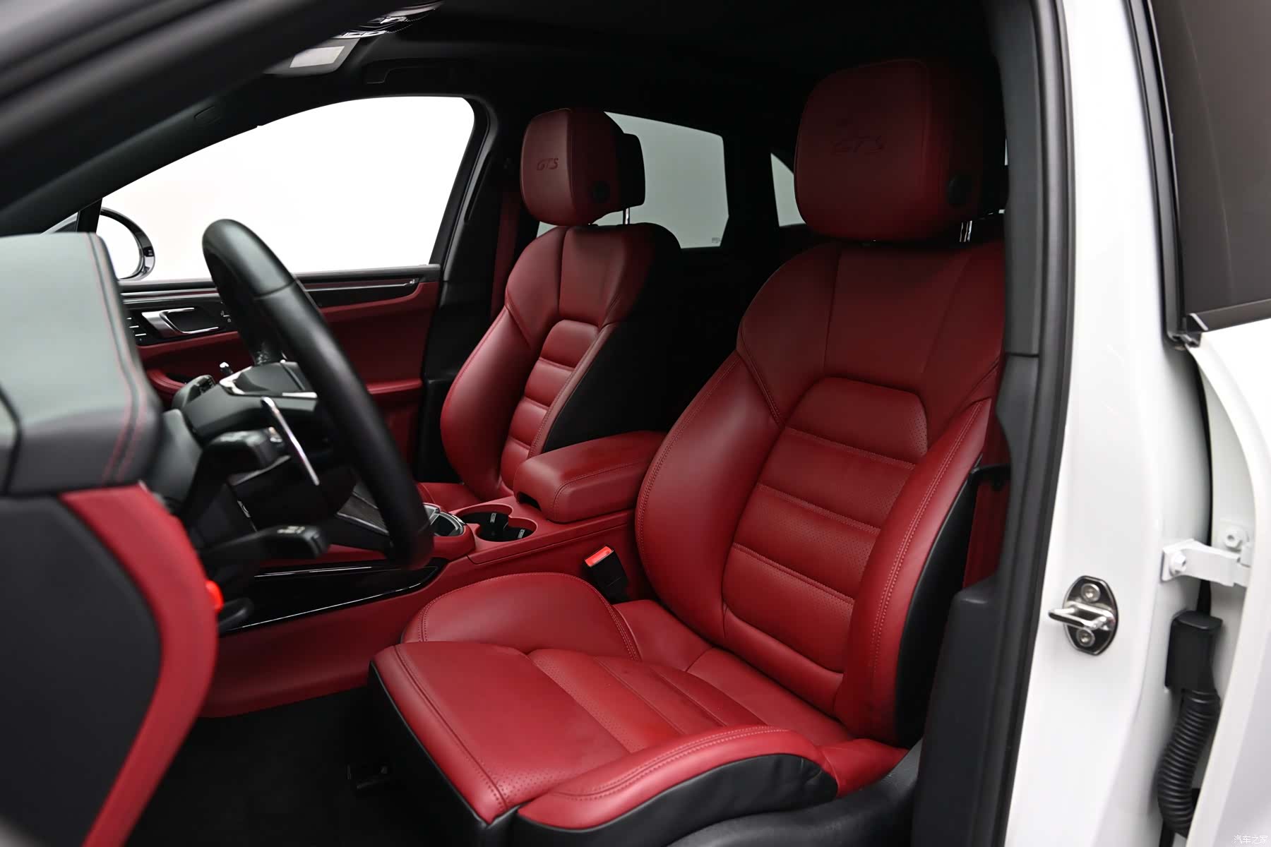 Porsche Macan, 2023 7