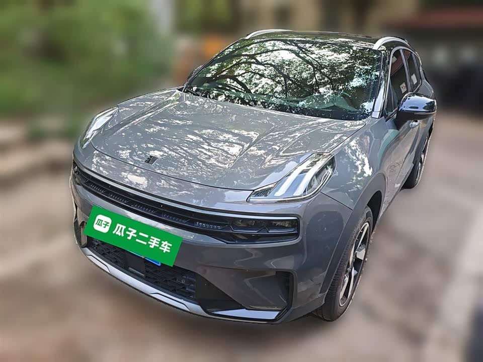 Lynk & Co 06 Lynk & Co 06