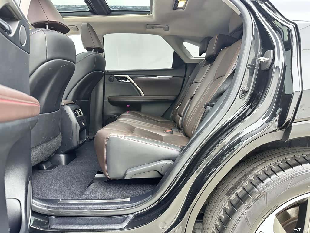 Lexus RX, 2019 7