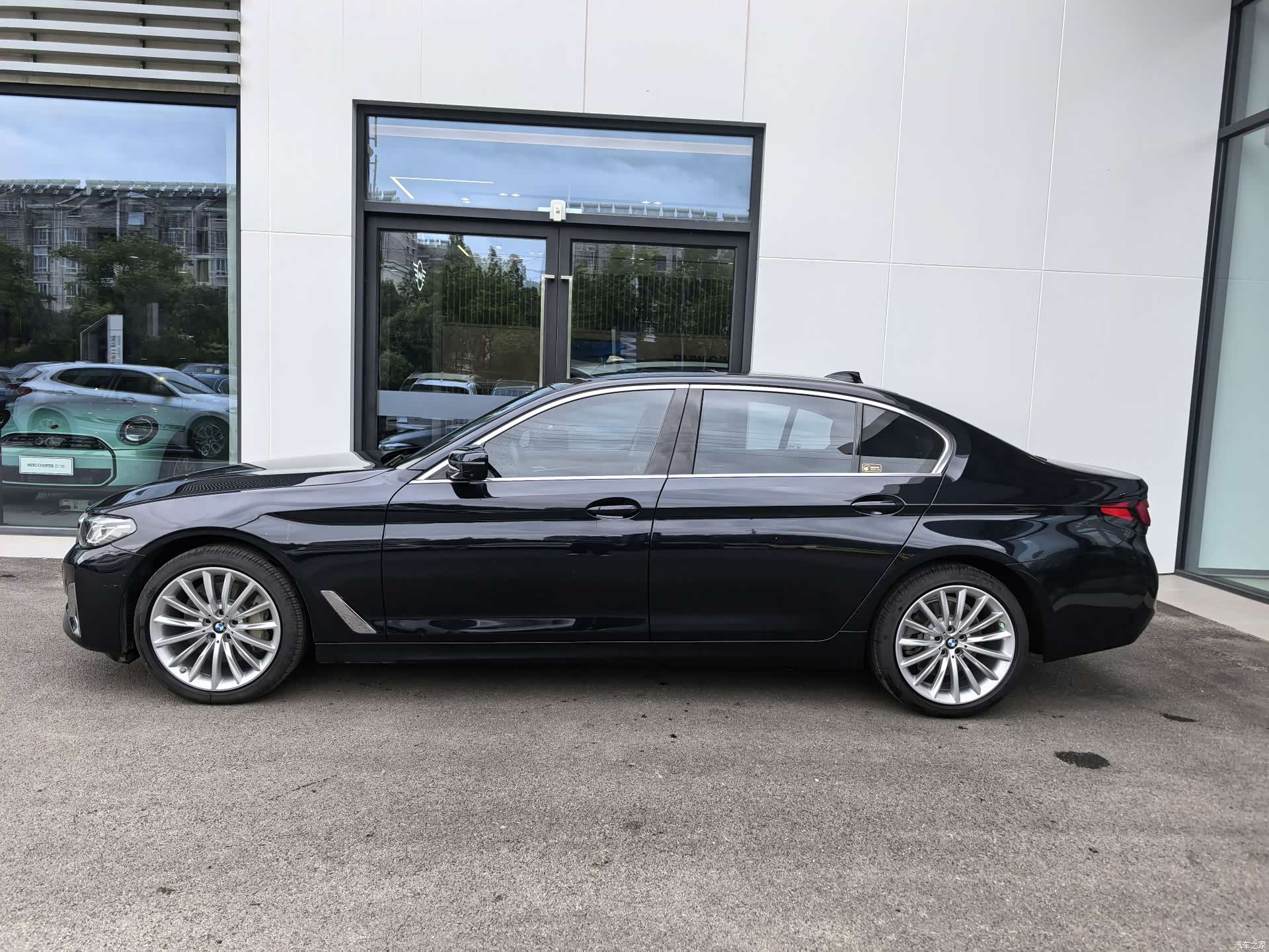 BMW 5 Series, 2021 2