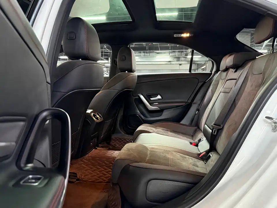 Mercedes-Benz Class A Mercedes-Benz Class A