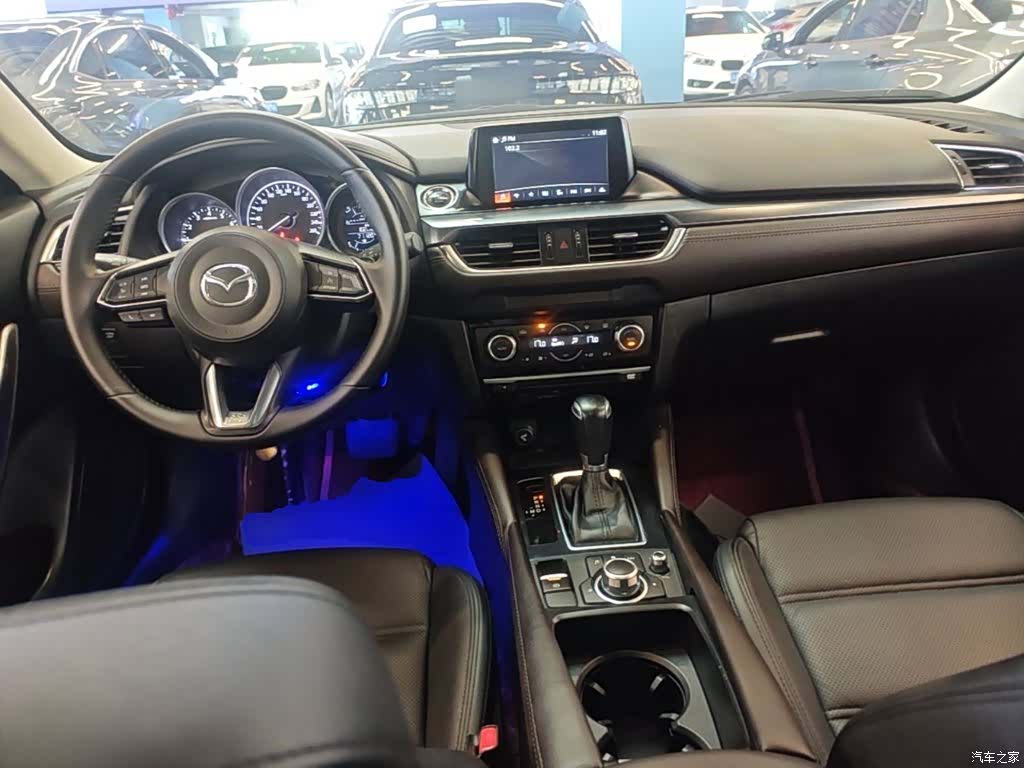 Mazda Atenza, 2018 10