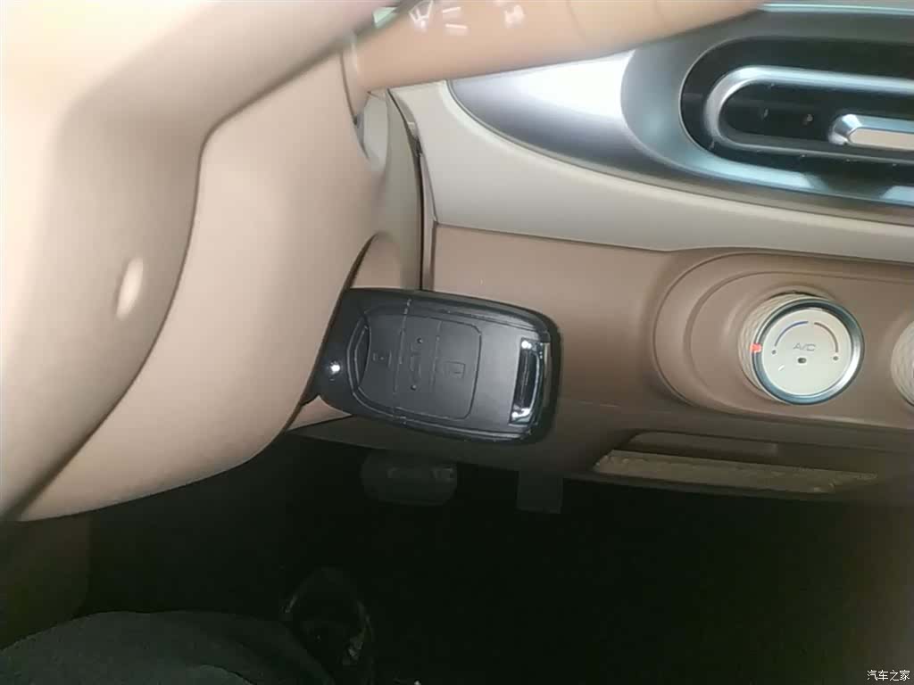 Wuling MINIEV, 2026 9