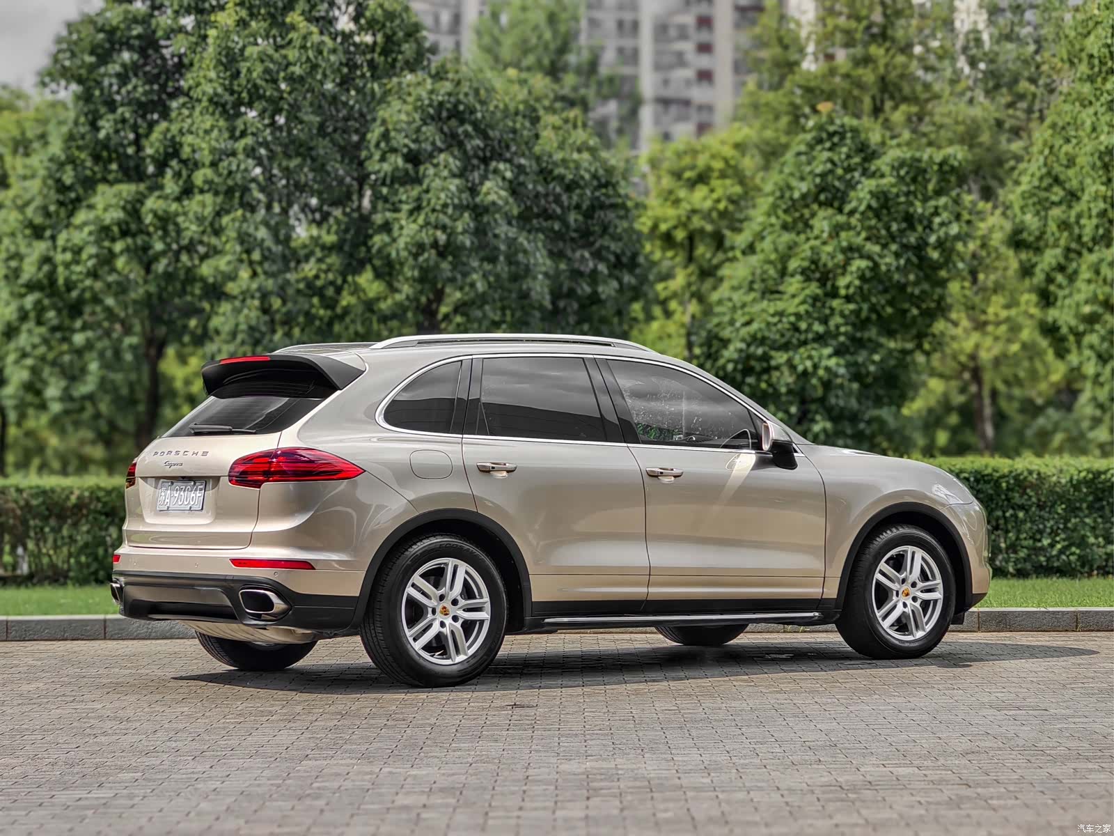 Porsche Cayenne, 2016 6