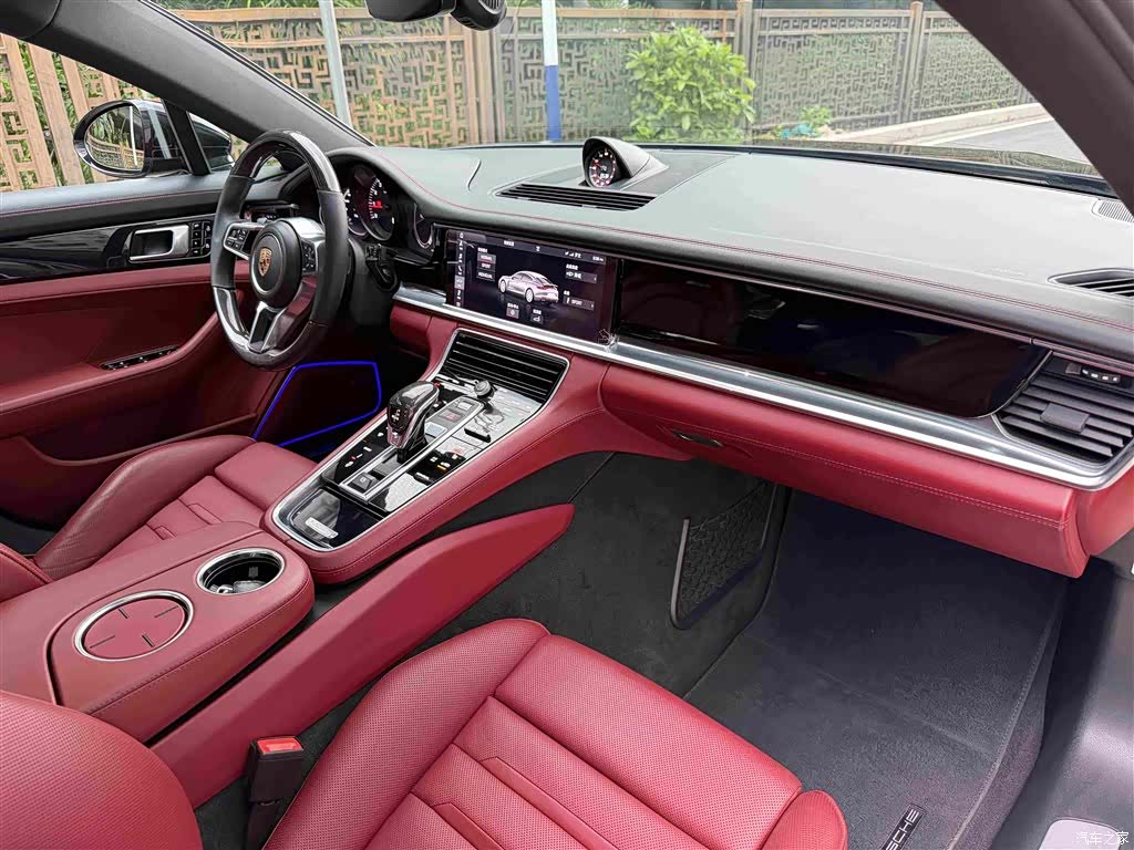 Porsche Panamera, 2019 11