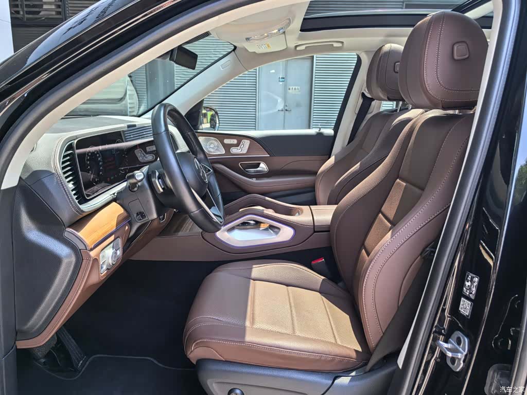 Mercedes-Benz GLE, 2023 4