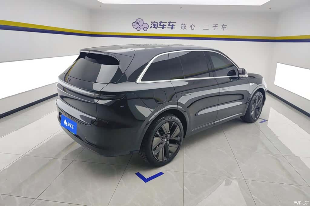 Li Auto L6, 2025 3