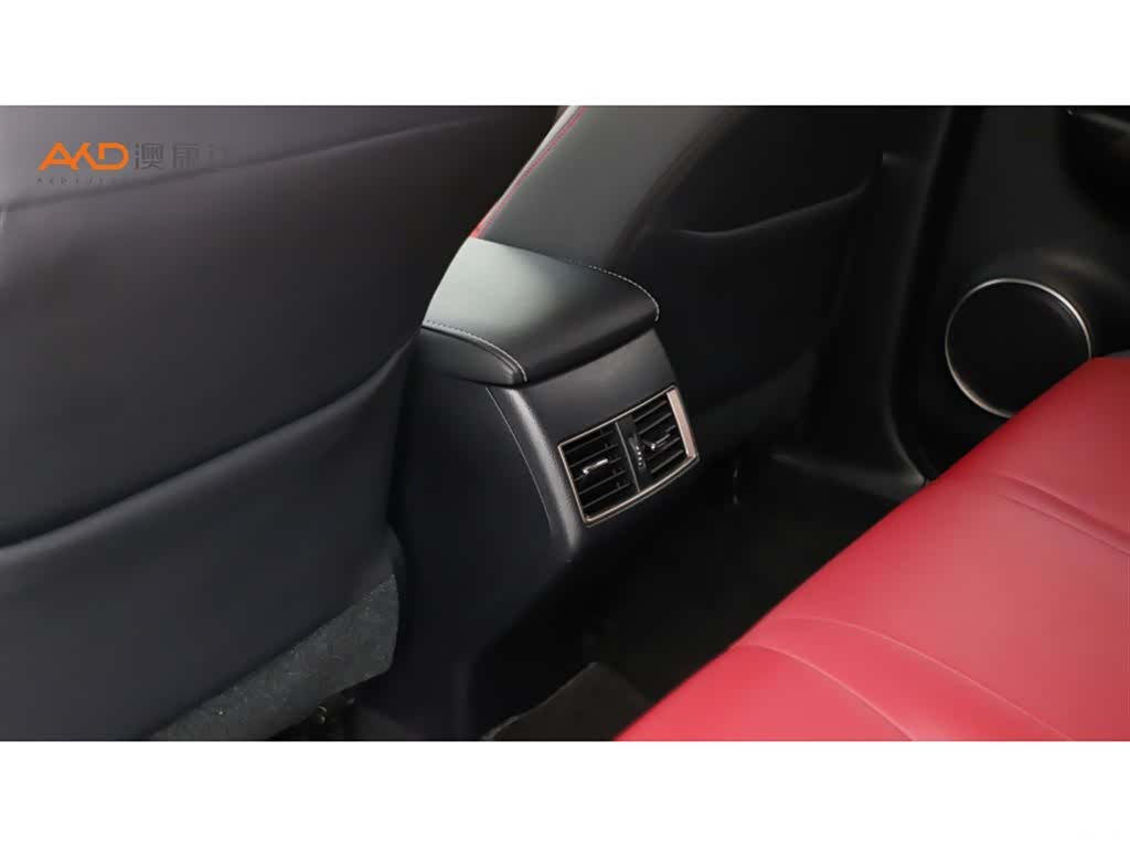 Lexus NX, 2018 9