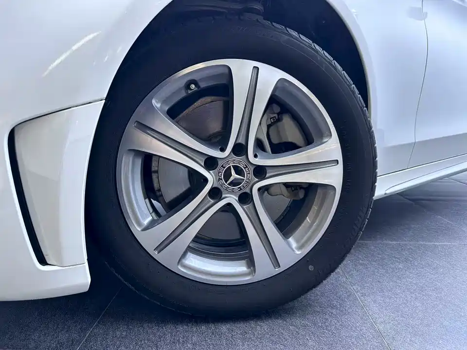 Mercedes-Benz Class C Mercedes-Benz Class C