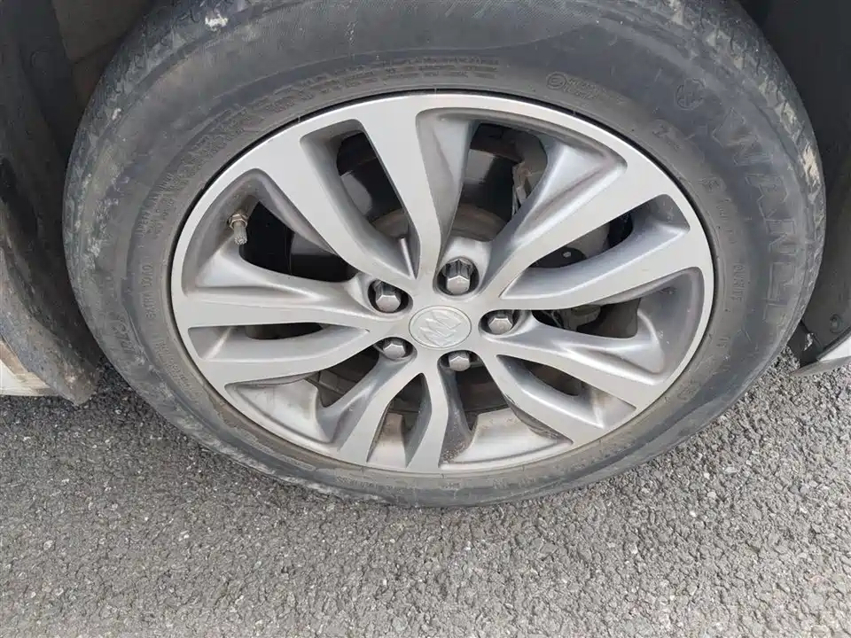 Buick Yinglang