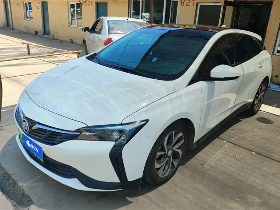 Buick Slightly blue 6