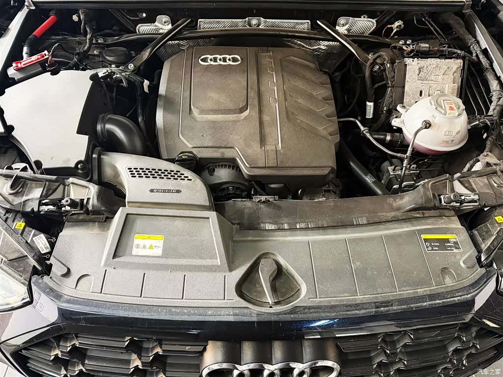 Audi Q5L, 2024 13