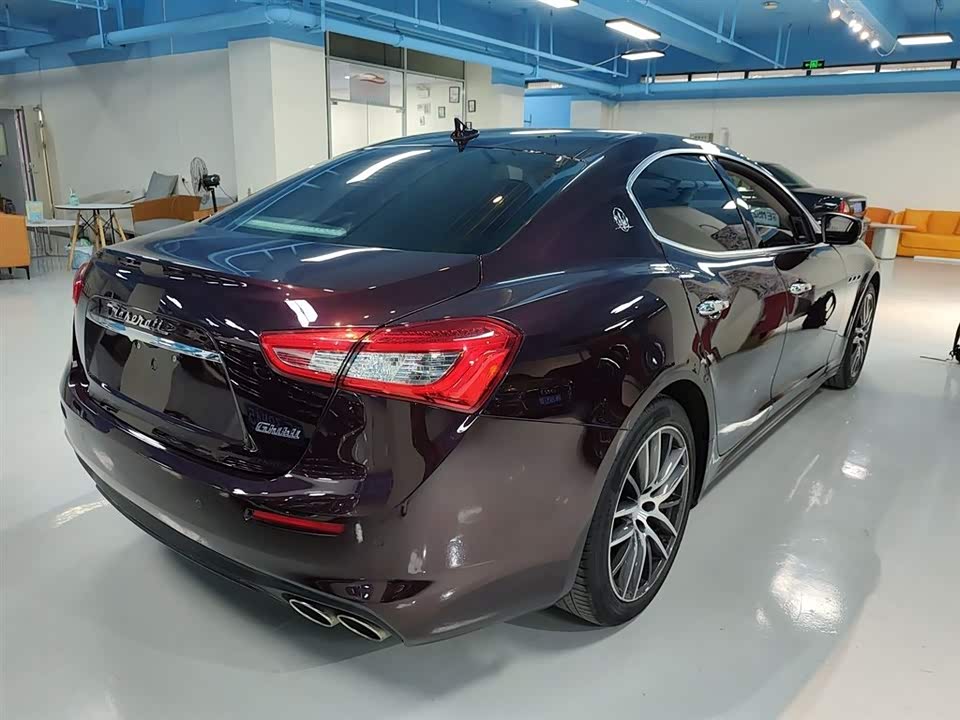 Maserati Ghibli
