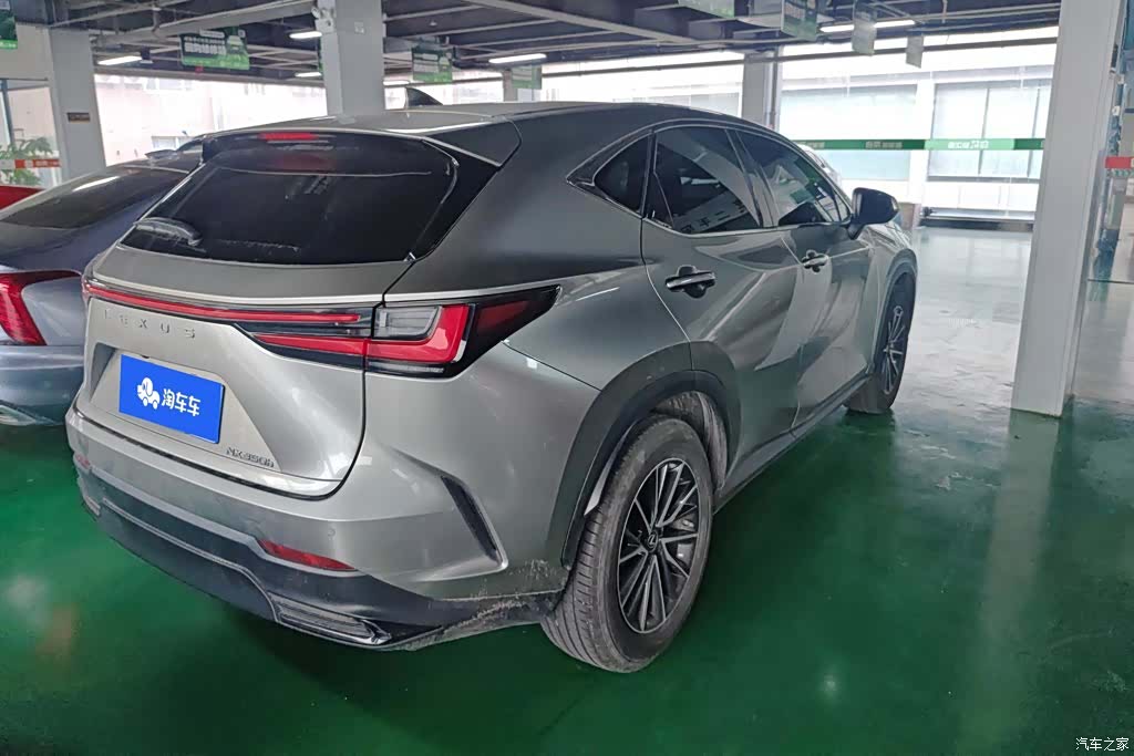 Lexus NX, 2023 3