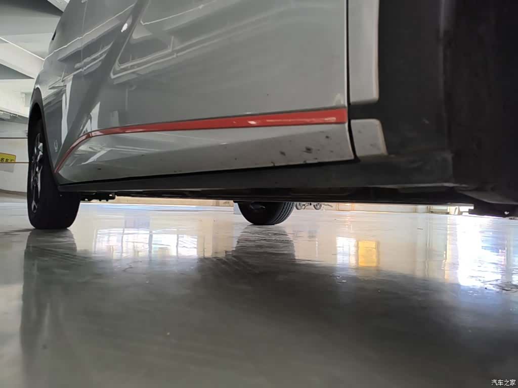 BYD Dolphin, 2021 21